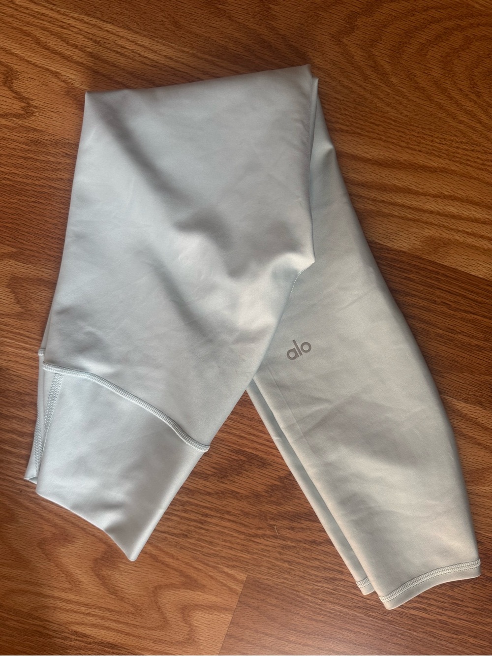 ALO Yoga Kids Light Gray Performance Leggings